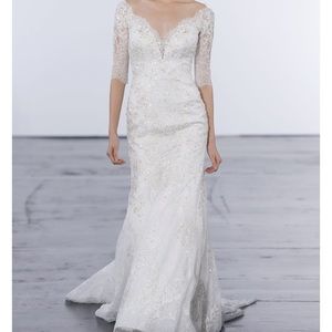 Beautiful Designer Wedding Dress from Kleinfeld by Dennis Basso